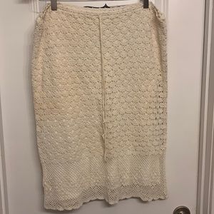 American Eagle macrame skirt